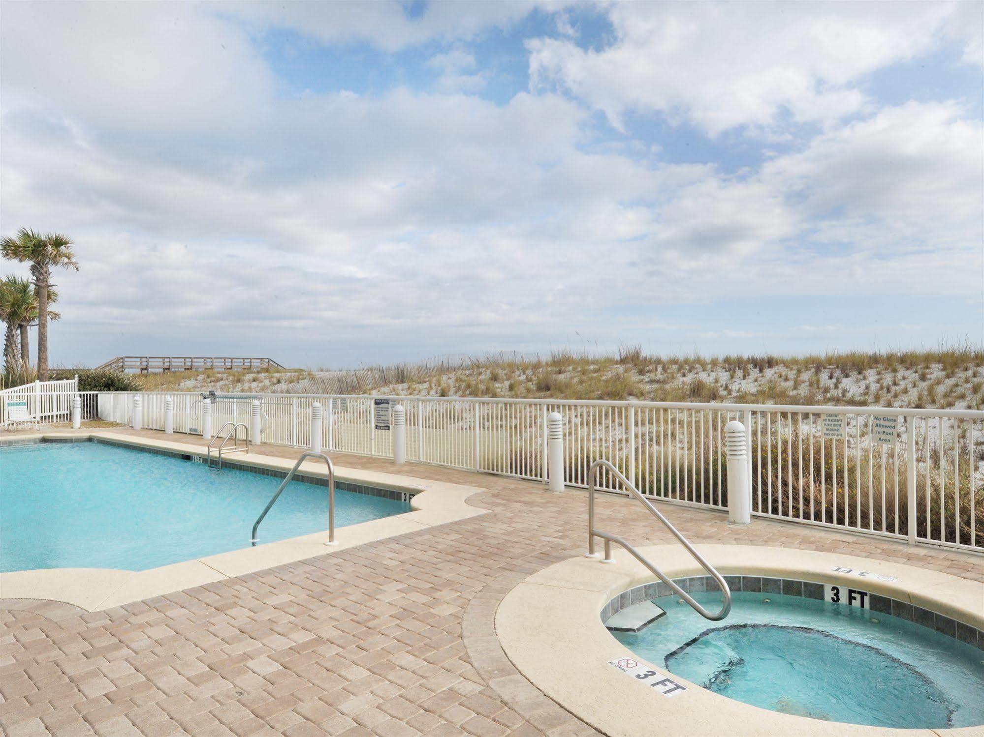 Caribbean Resort Condominiums Navarre Bagian luar foto